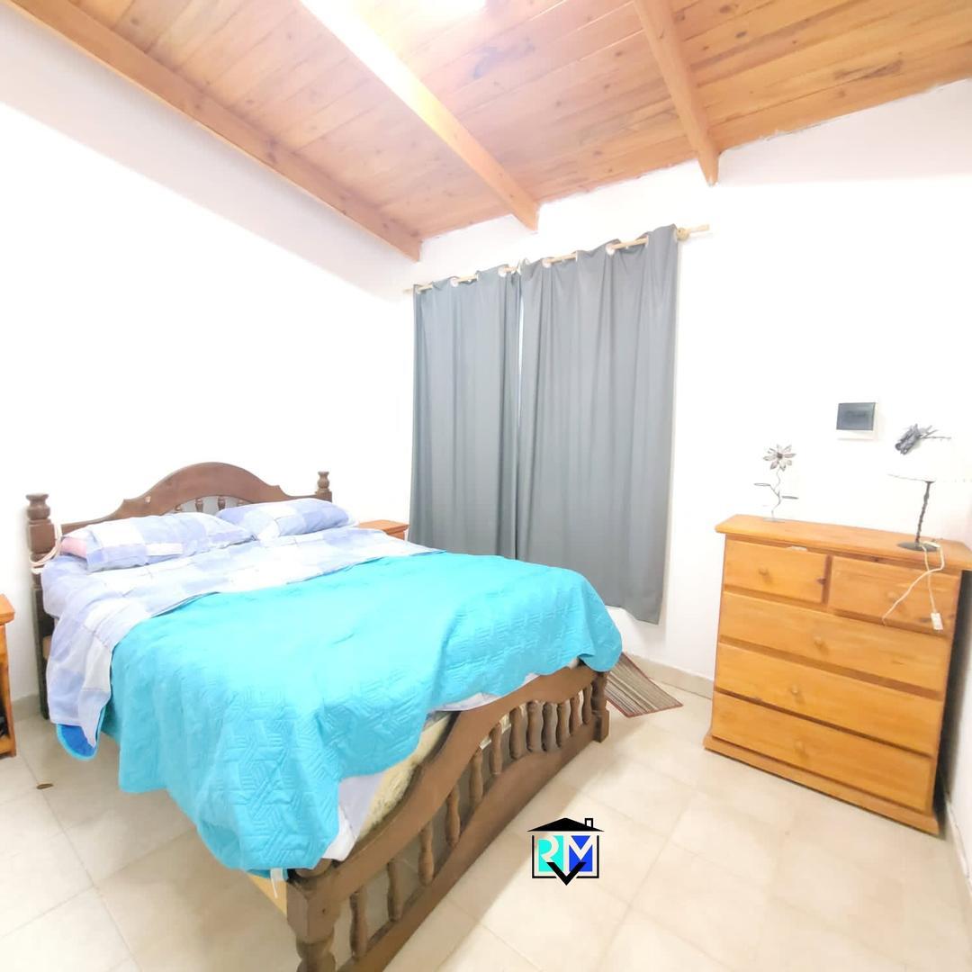 Casa en Venta con 6 cocheras
