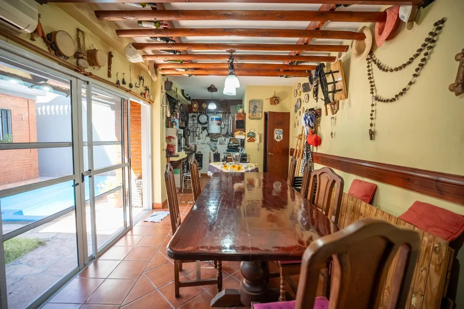 Casa en Venta en Santos Lugares, USD 237.000