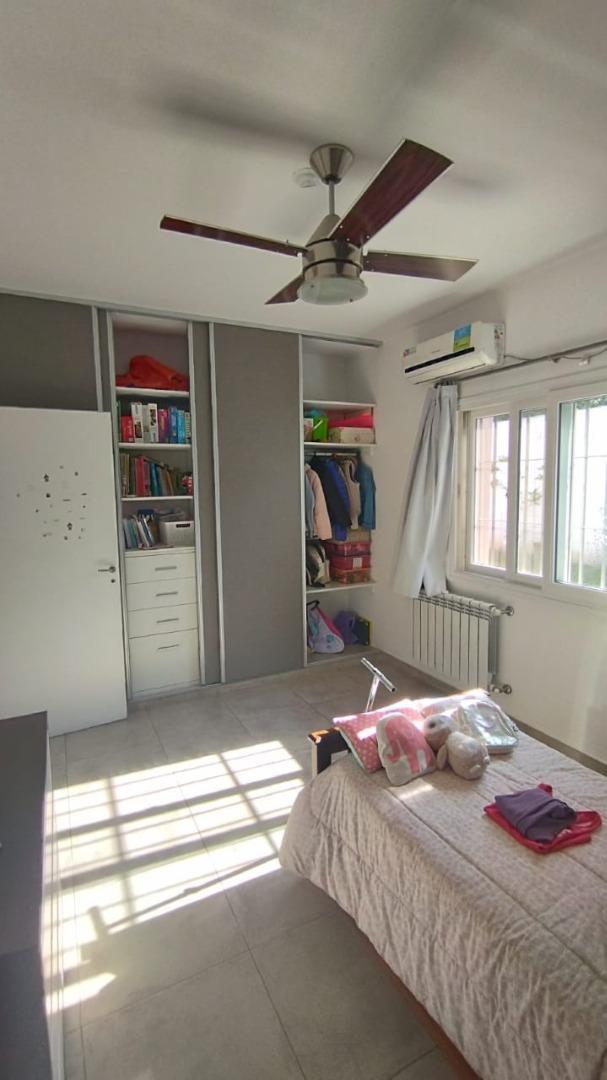 CASA EN VENTA 3 DORM