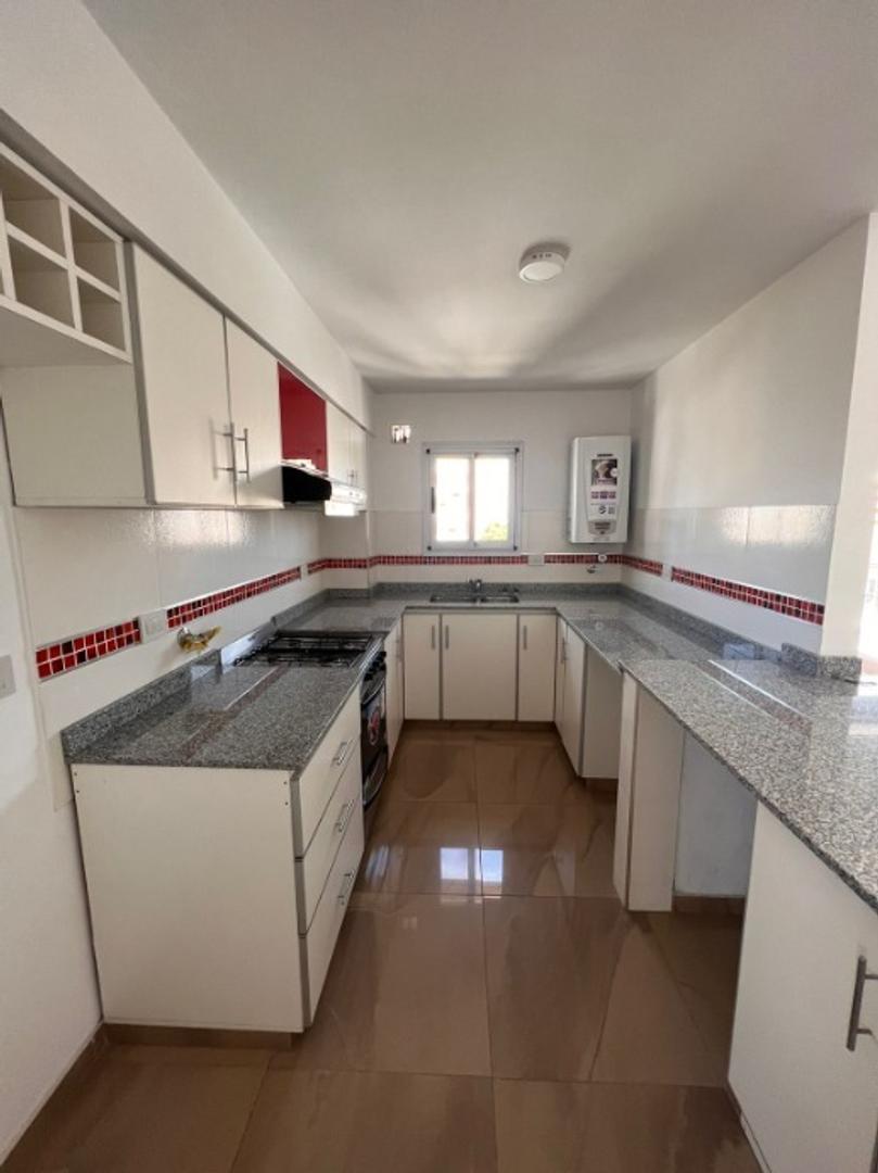 Moreno 5517 , Piso 1