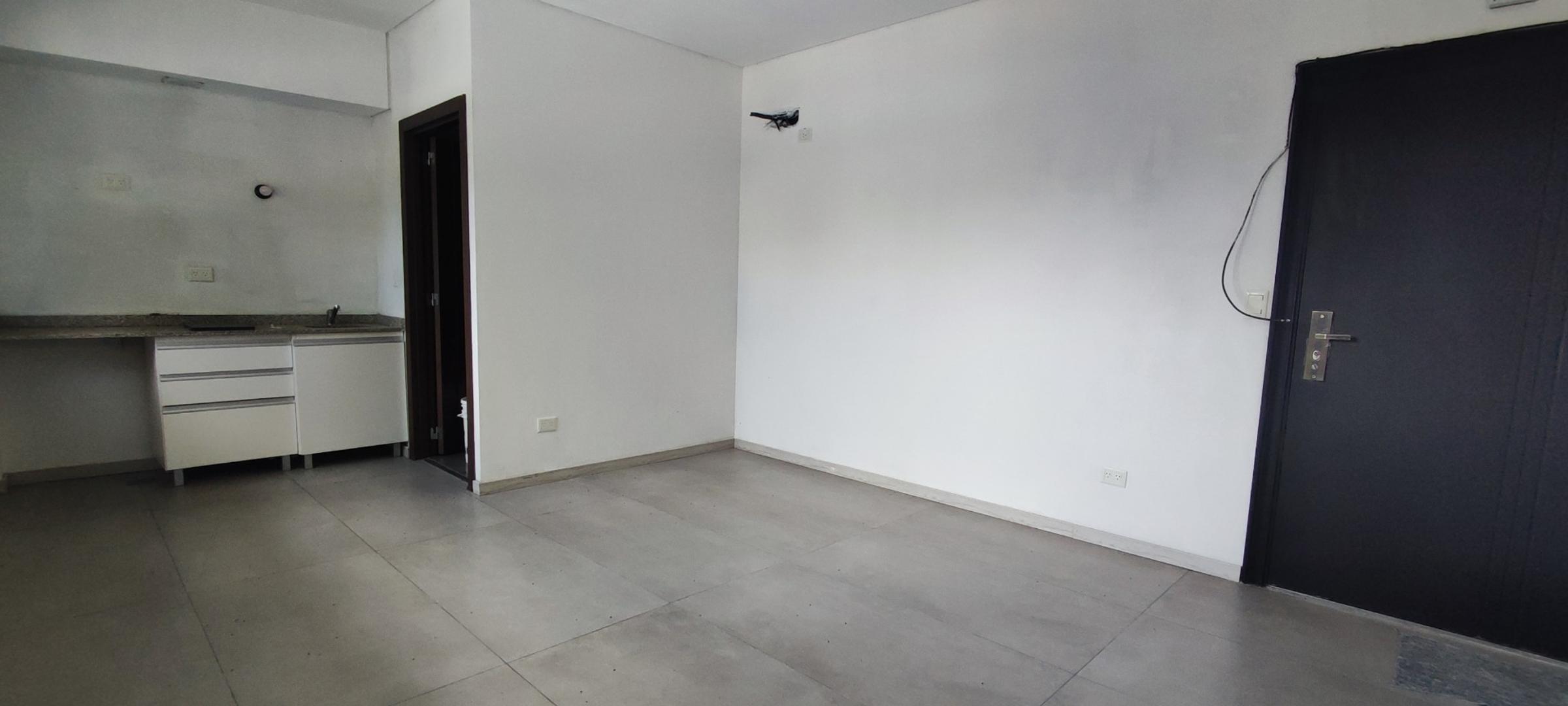 R. Del Libano 331 , Piso 1