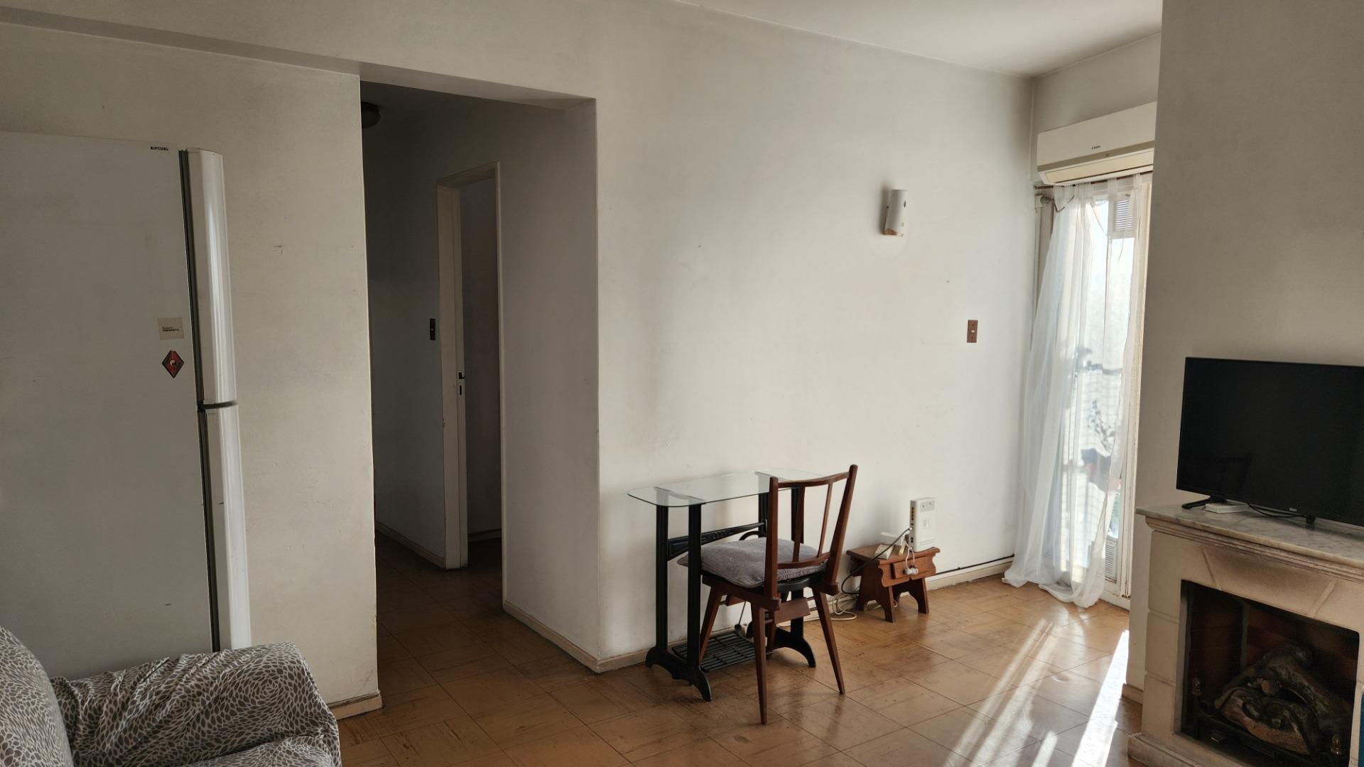 Departamento 3 ambientes con 1 baño