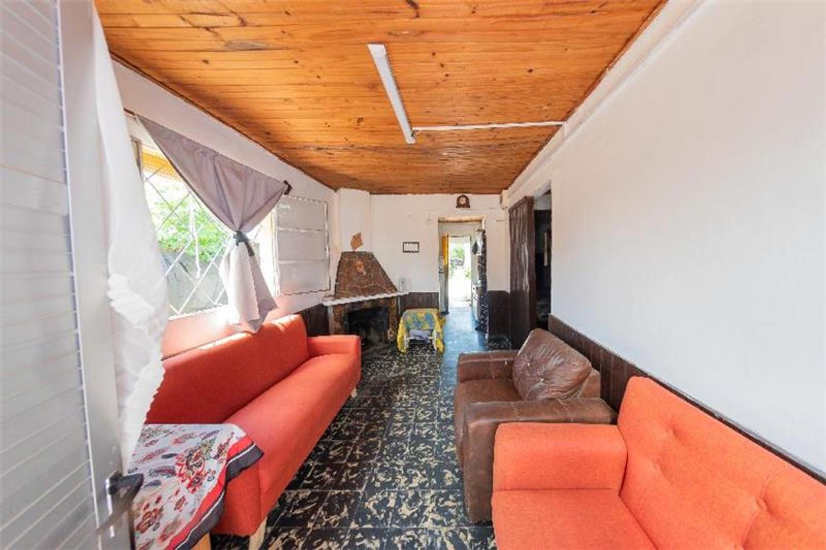 Casa y Apto. Ideal Rentas