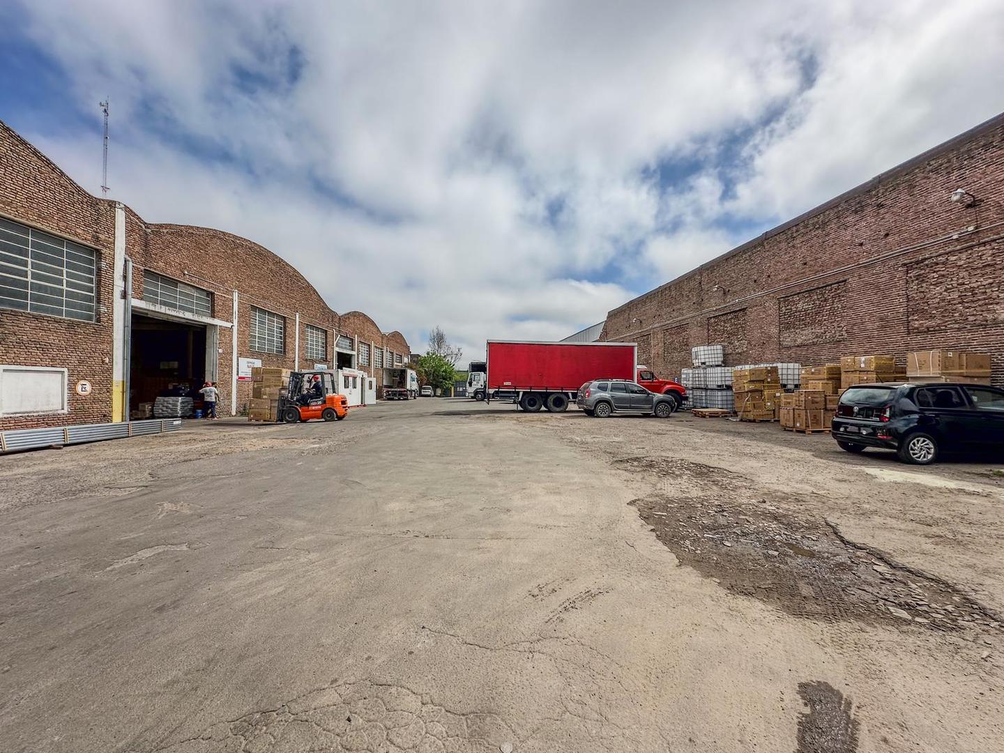 Galpon en Alquiler A Estrenar