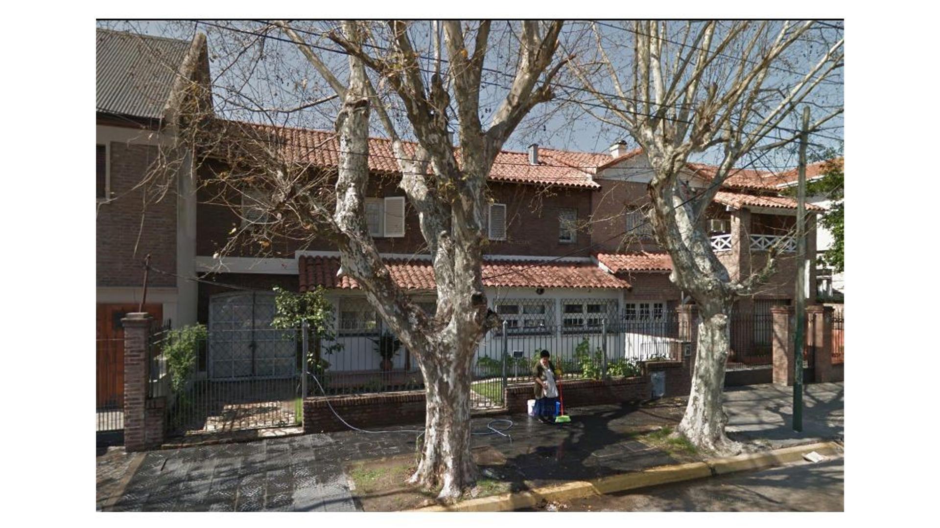 Chalet  4 Amb  en Venta  - Ideal Emprendimiento  Inmobiliari