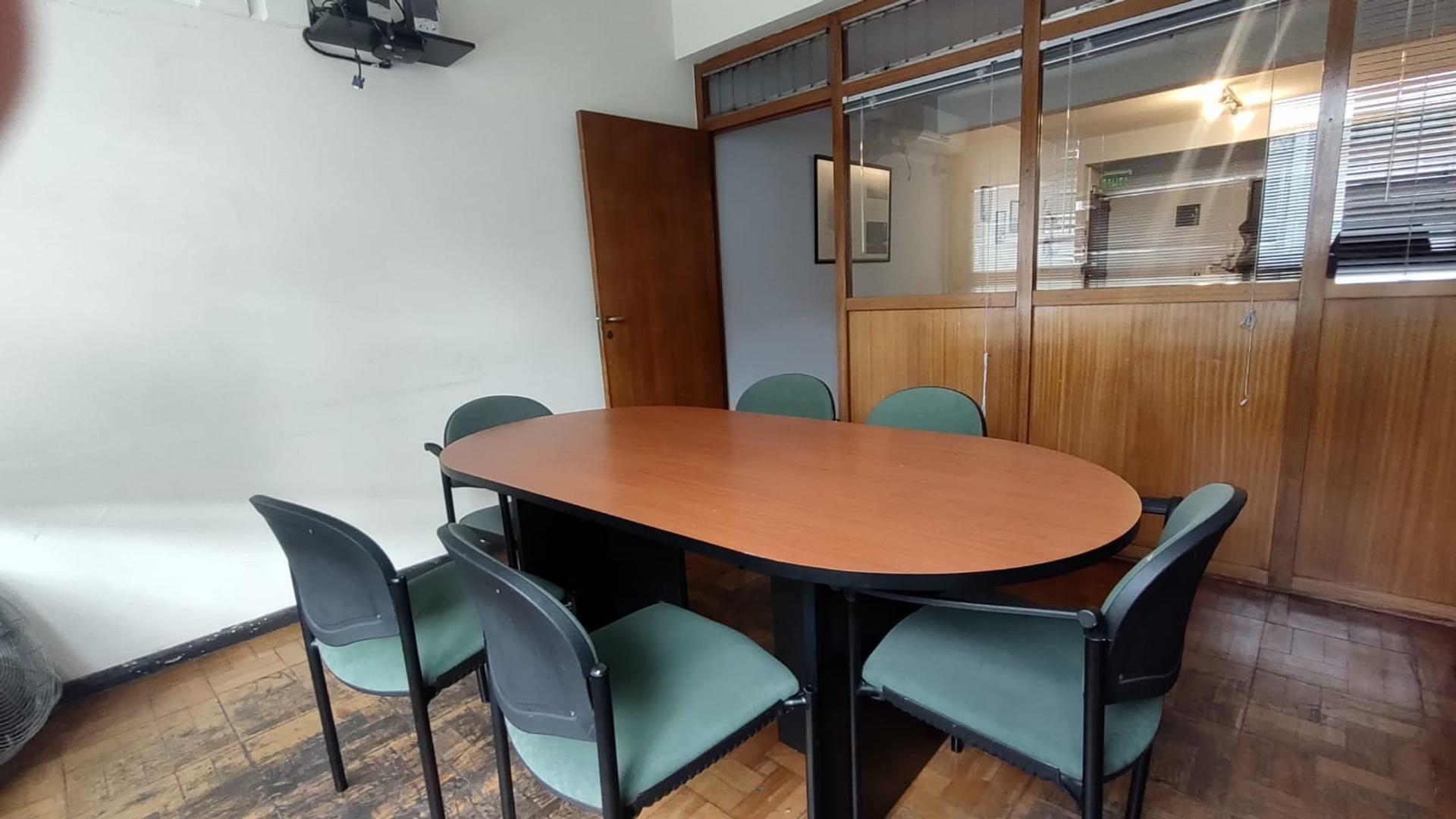 Oficina en Venta 40 años