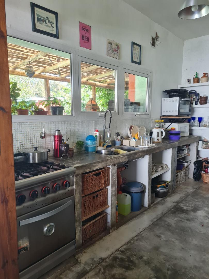 Permuta o venta! Casa con pileta en San Matias Escobar