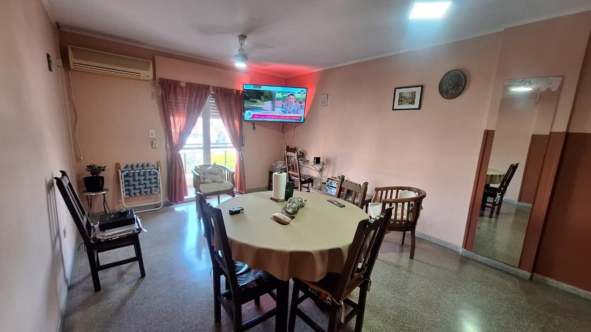 Departamento 4 ambientes con 1 baño