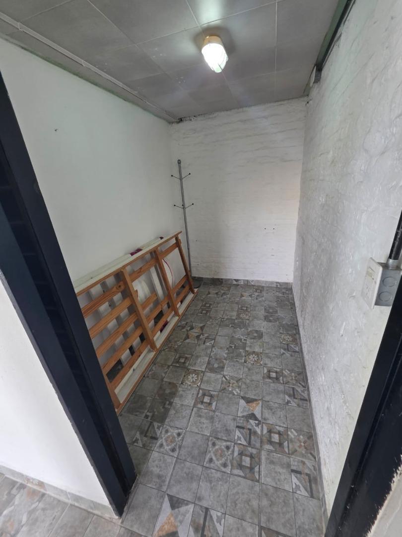 Local en Alquiler en Paternal, $ 800.000