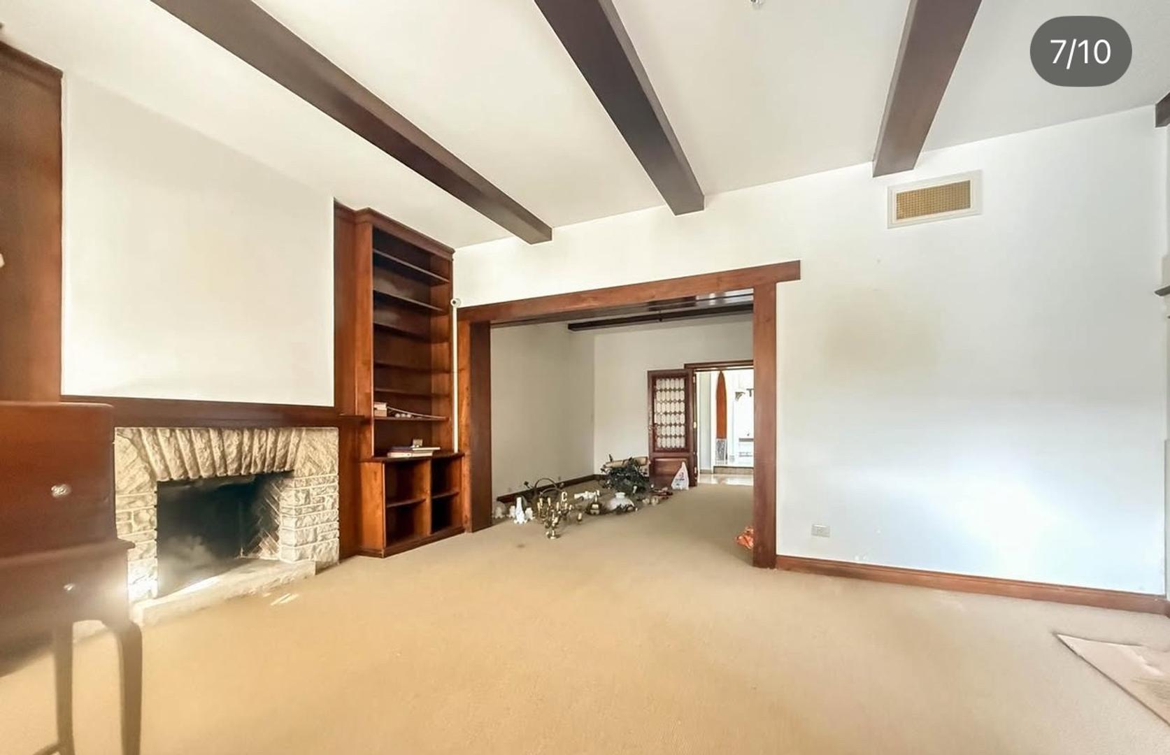 Casa 6 ambientes con 5 baños