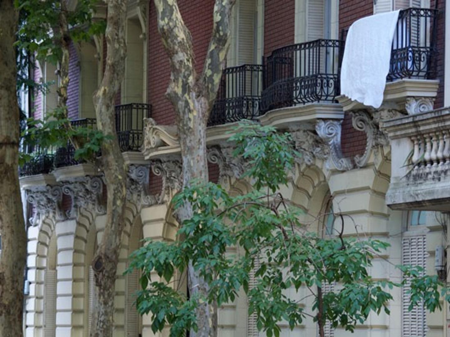 Departamento en Venta 90 años