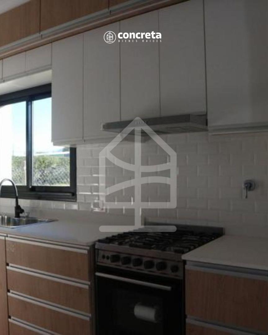 VENDO CASA EN LOS INVERNADEROS - SAN LORENZO CHICO