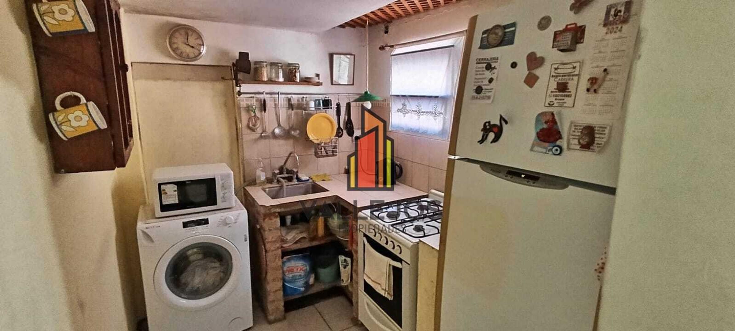 Casa 4 ambientes con 3 baños
