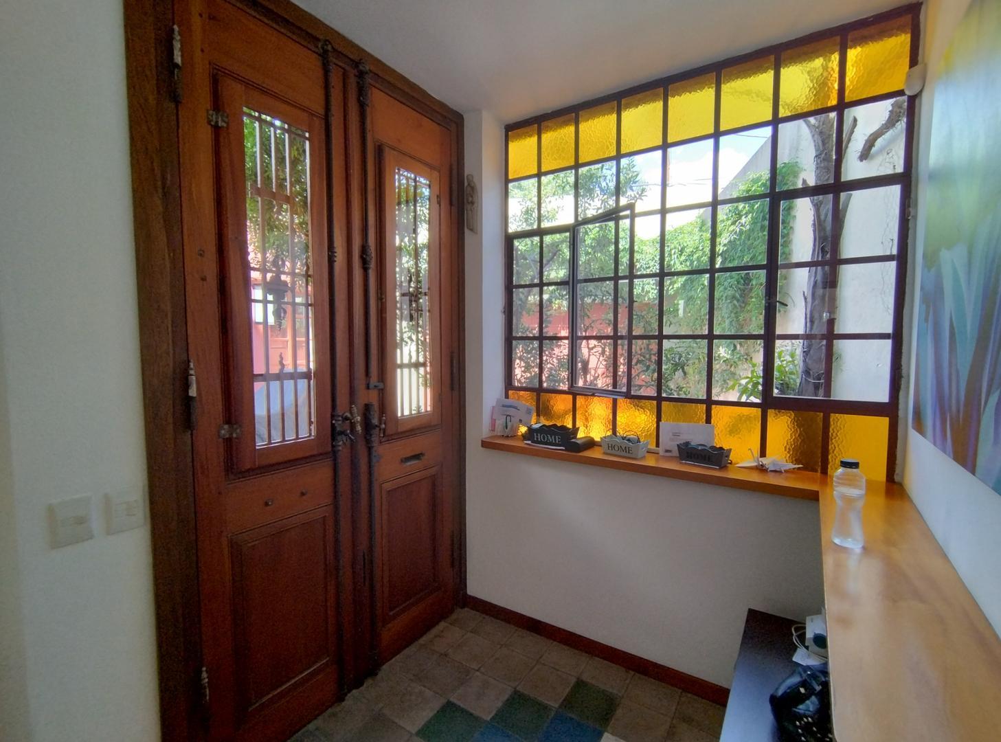 CASA  EN ALQUILER 3 DORM - MARTINEZ