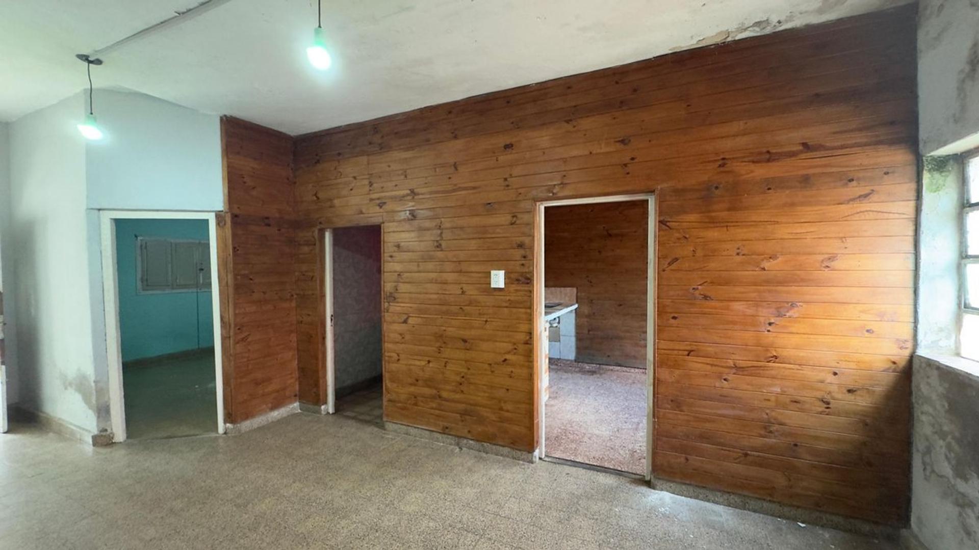 Casa 2 ambientes con 1 baño