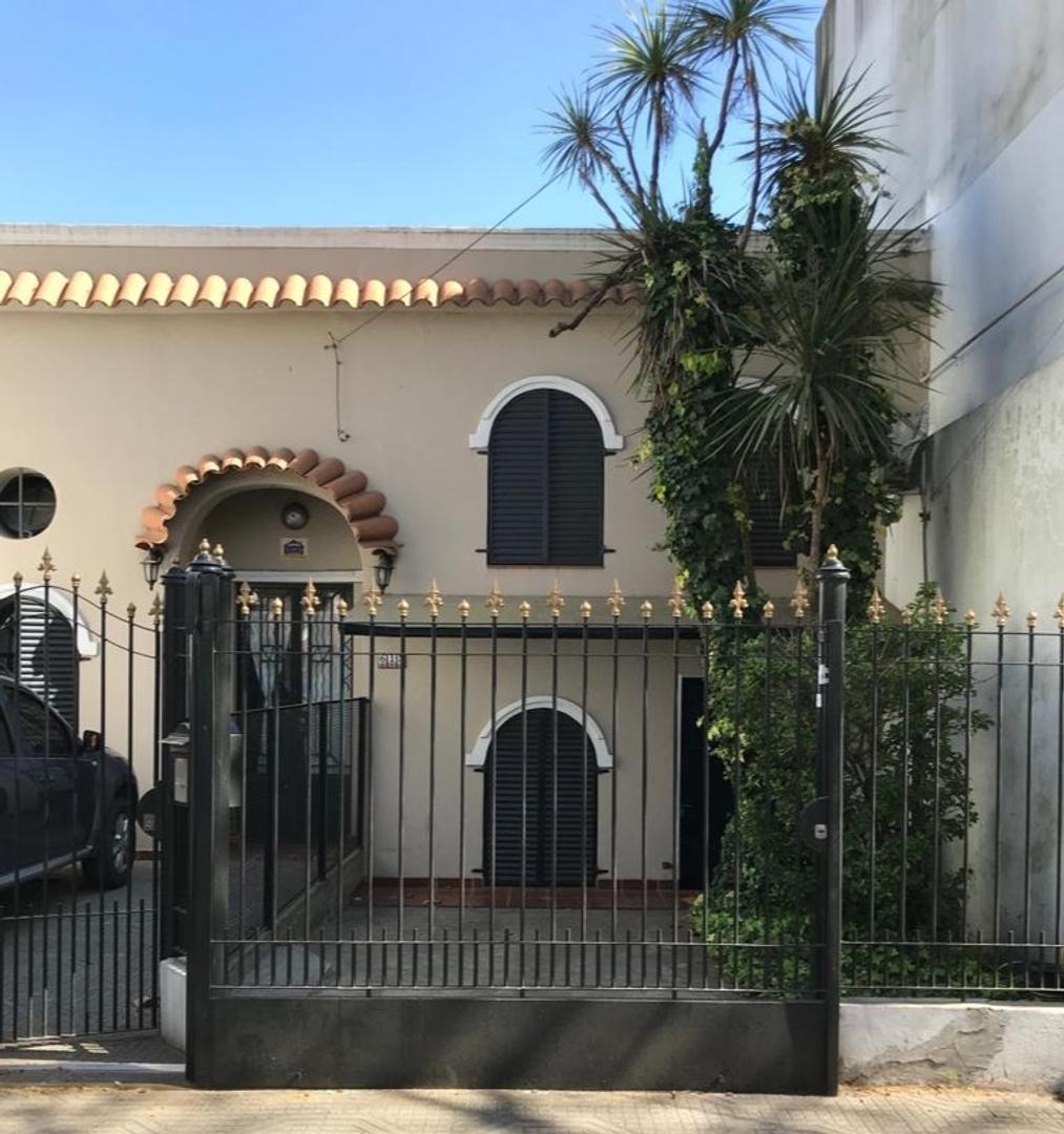 Casa de 2 dorm + Dpto 3 amb - Olazabal 615 - LdZ