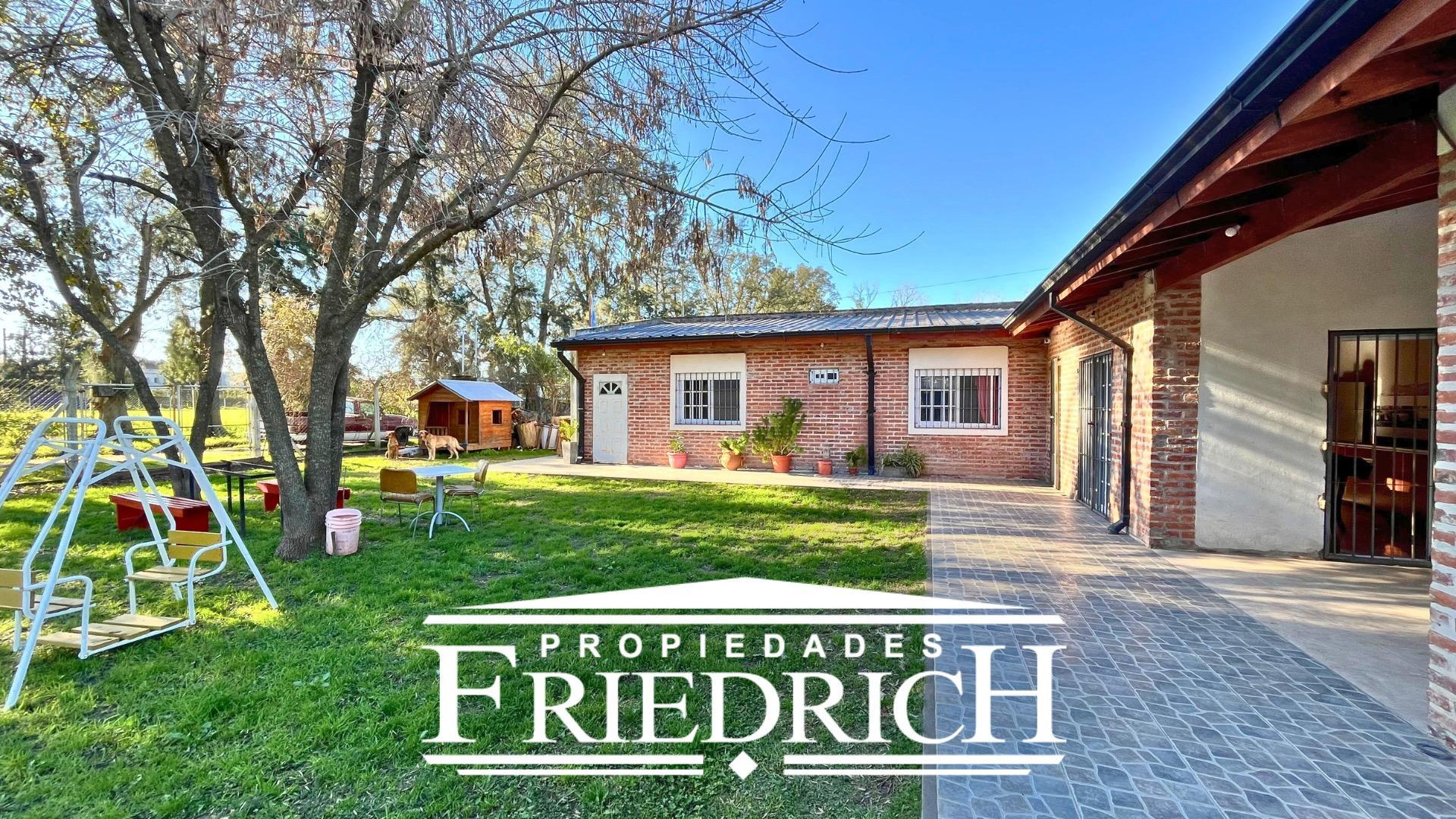 Quinta en Venta de 2 dormitorios