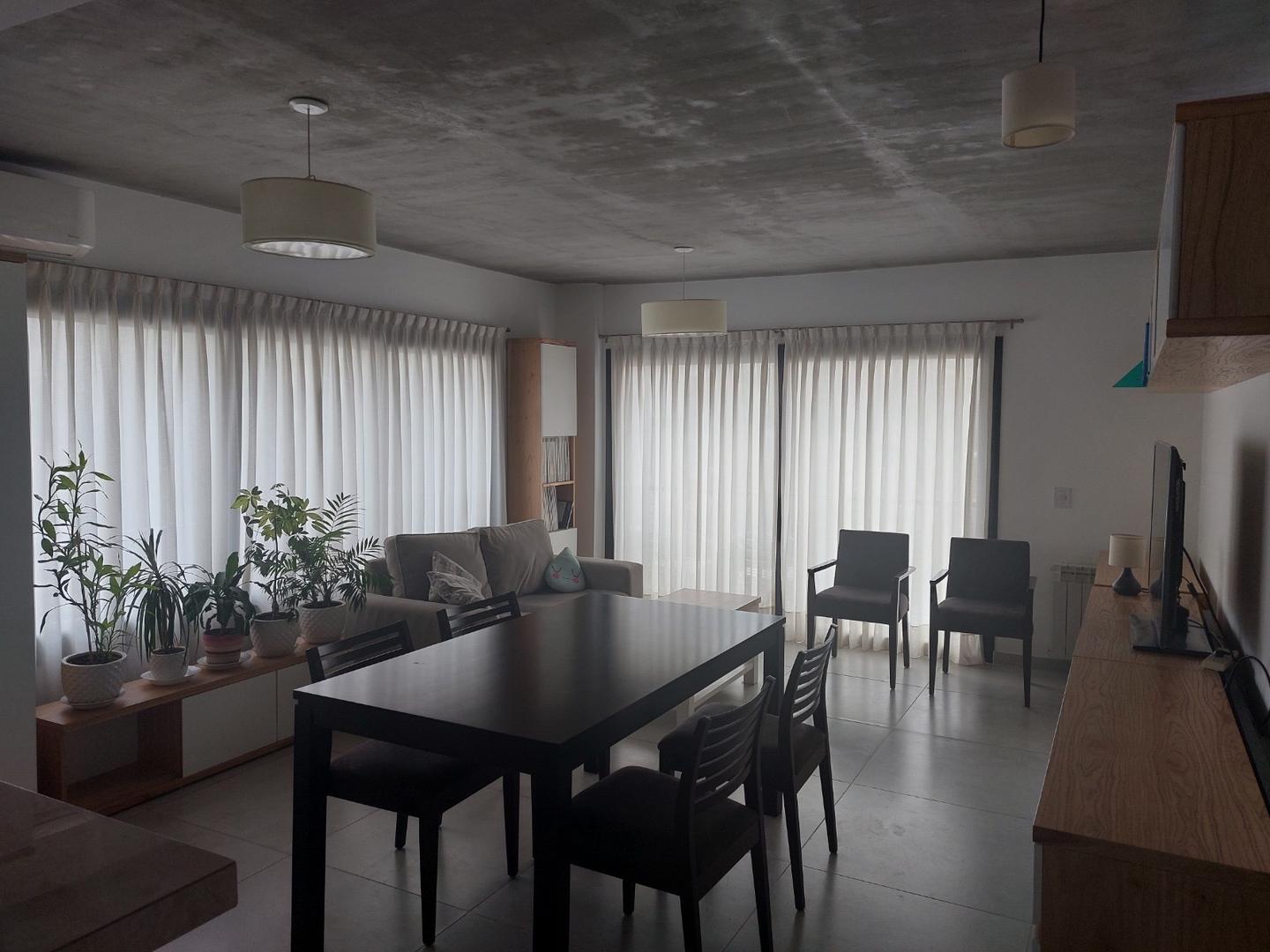 Departamento en Alquiler de 3 ambientes