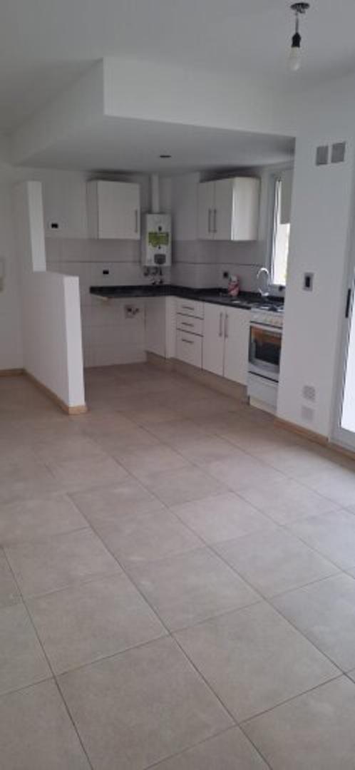Departamento en Alquiler de 4 ambientes