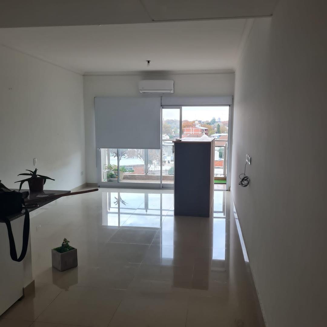 Departamento en Alquiler de Monoambiente