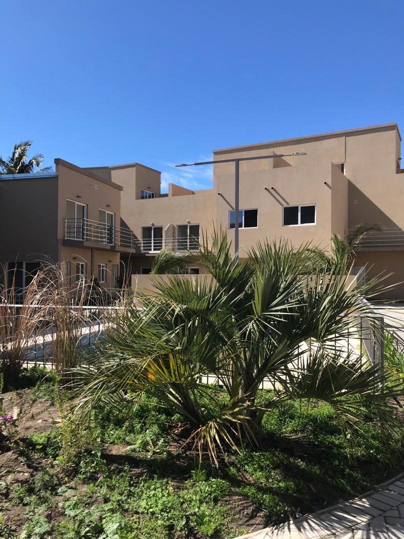 BERNAL TRIPLEX OPORTUNIDAD  