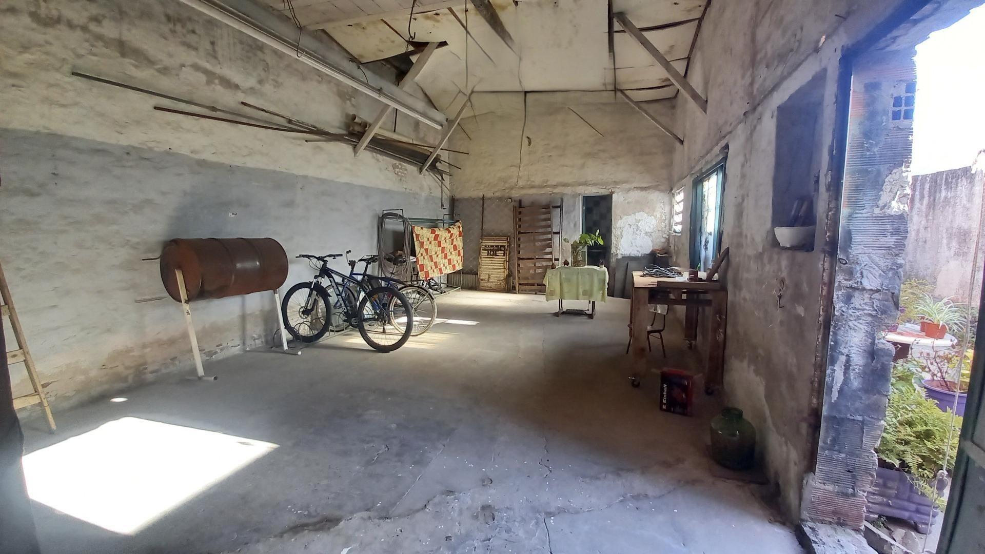 Galpon en Venta en Villa Ballester, USD 149.000