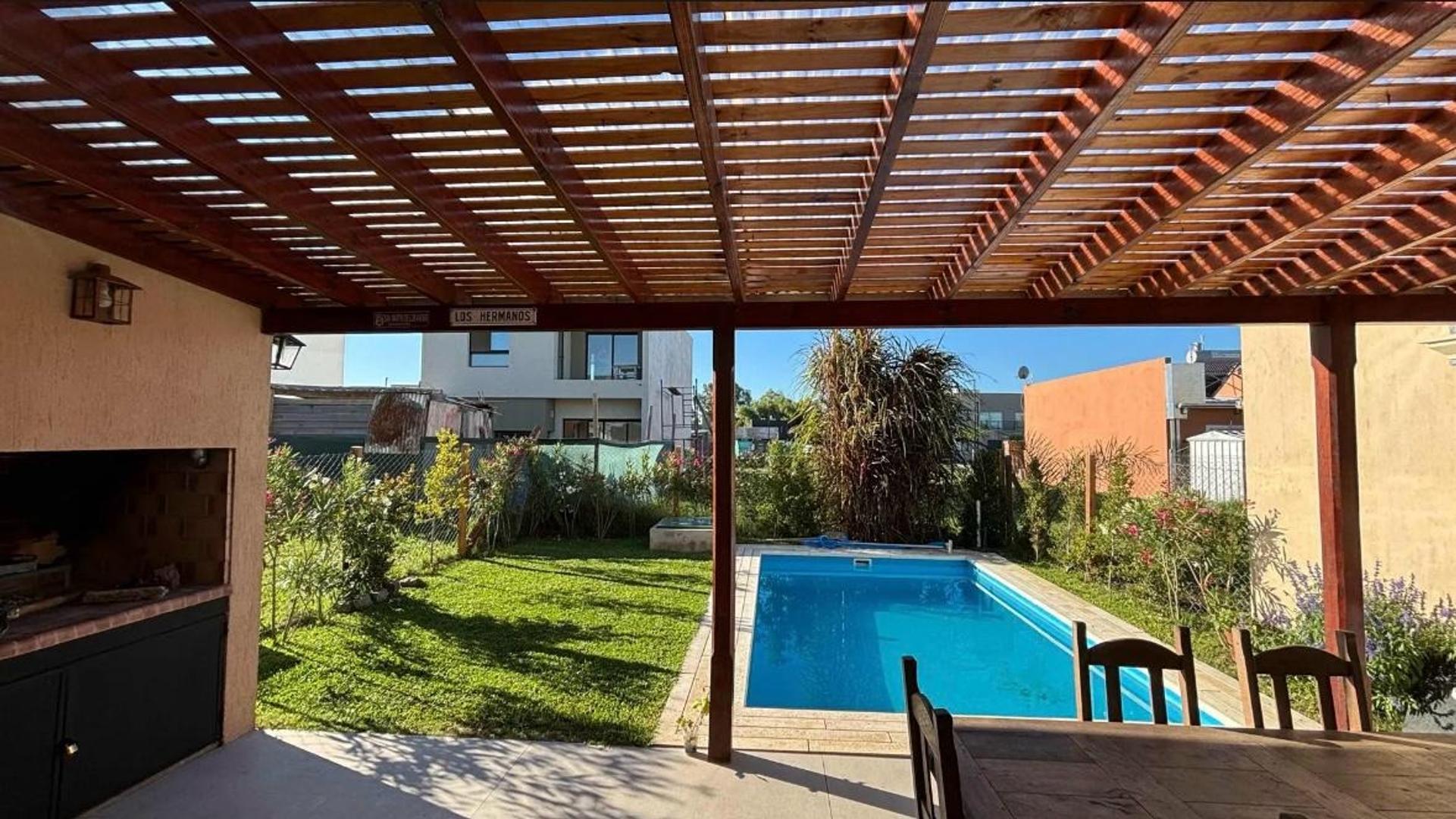 VENTA CASA A ESTRENAR B° FEDERICO I