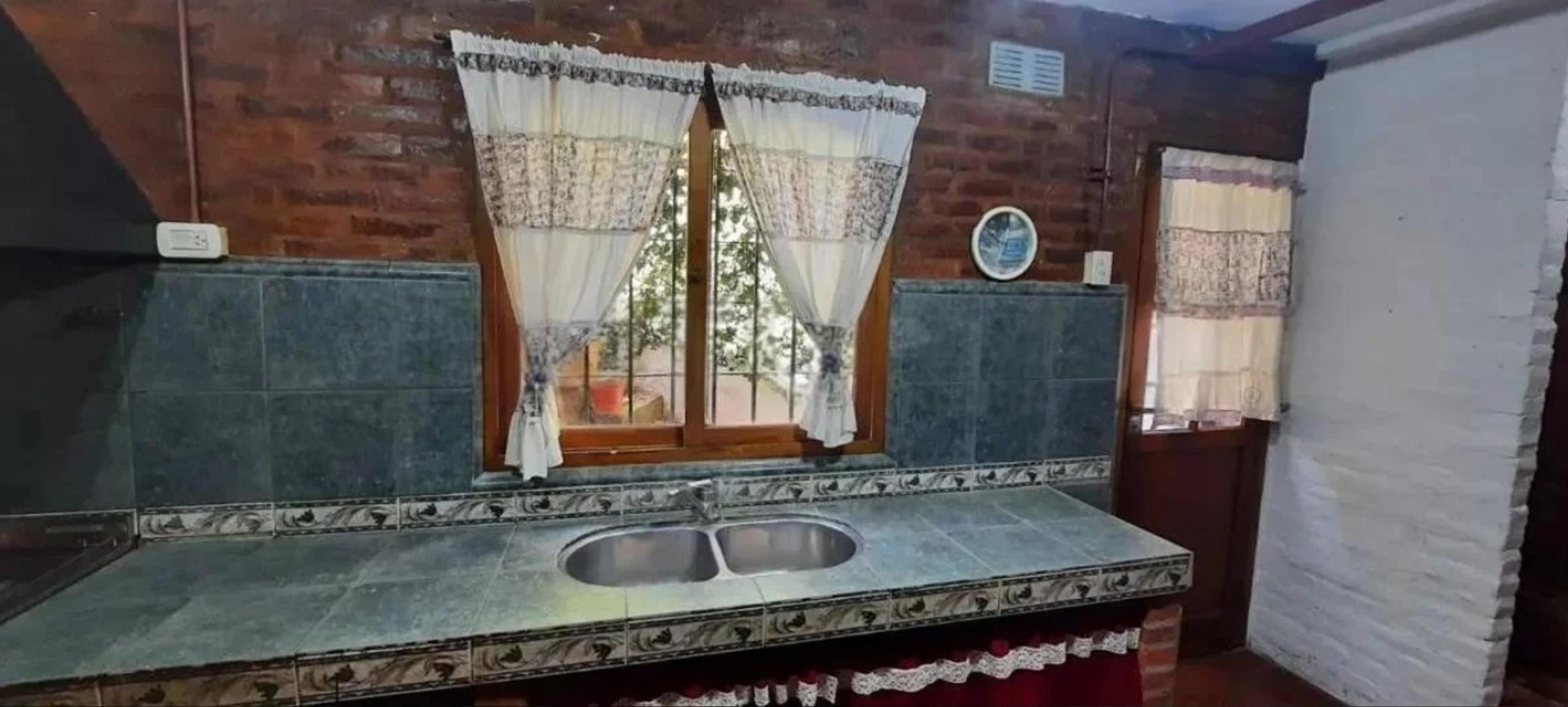 Chalet con 5 dormitorios y amplio parque en Ranelagh