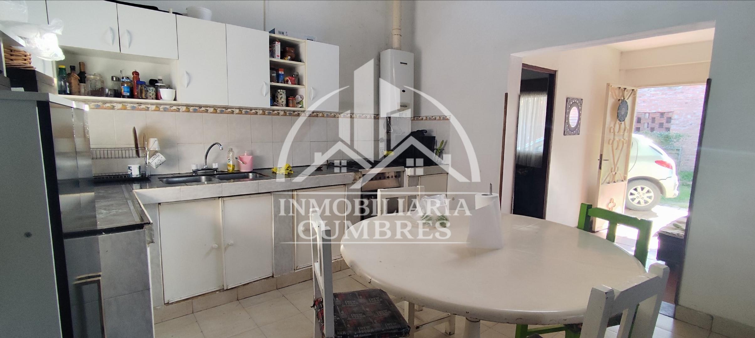 Casa 7 ambientes con 3 baños