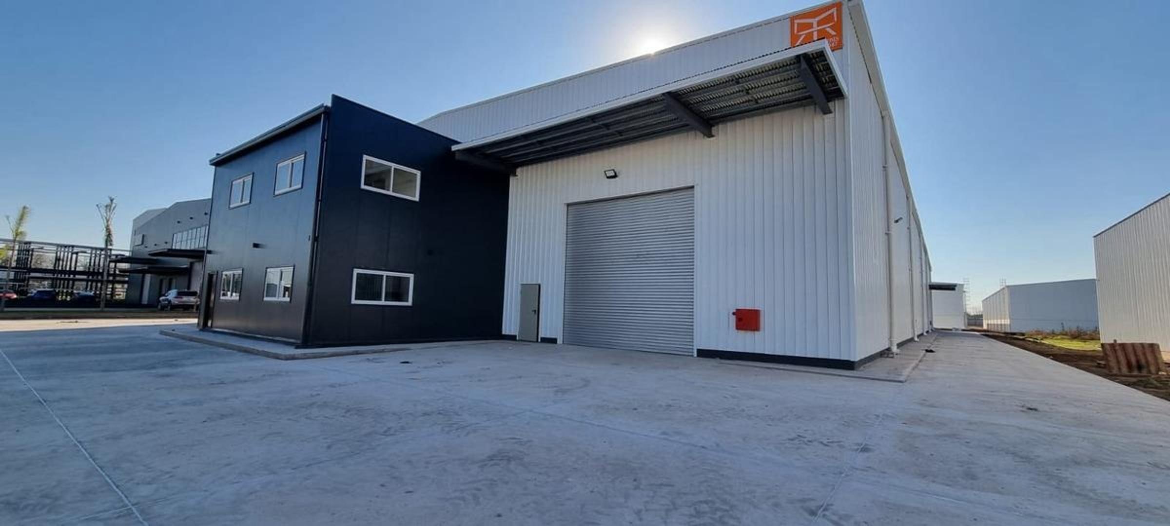 Venta Galpon - Nave industrial - Moreno