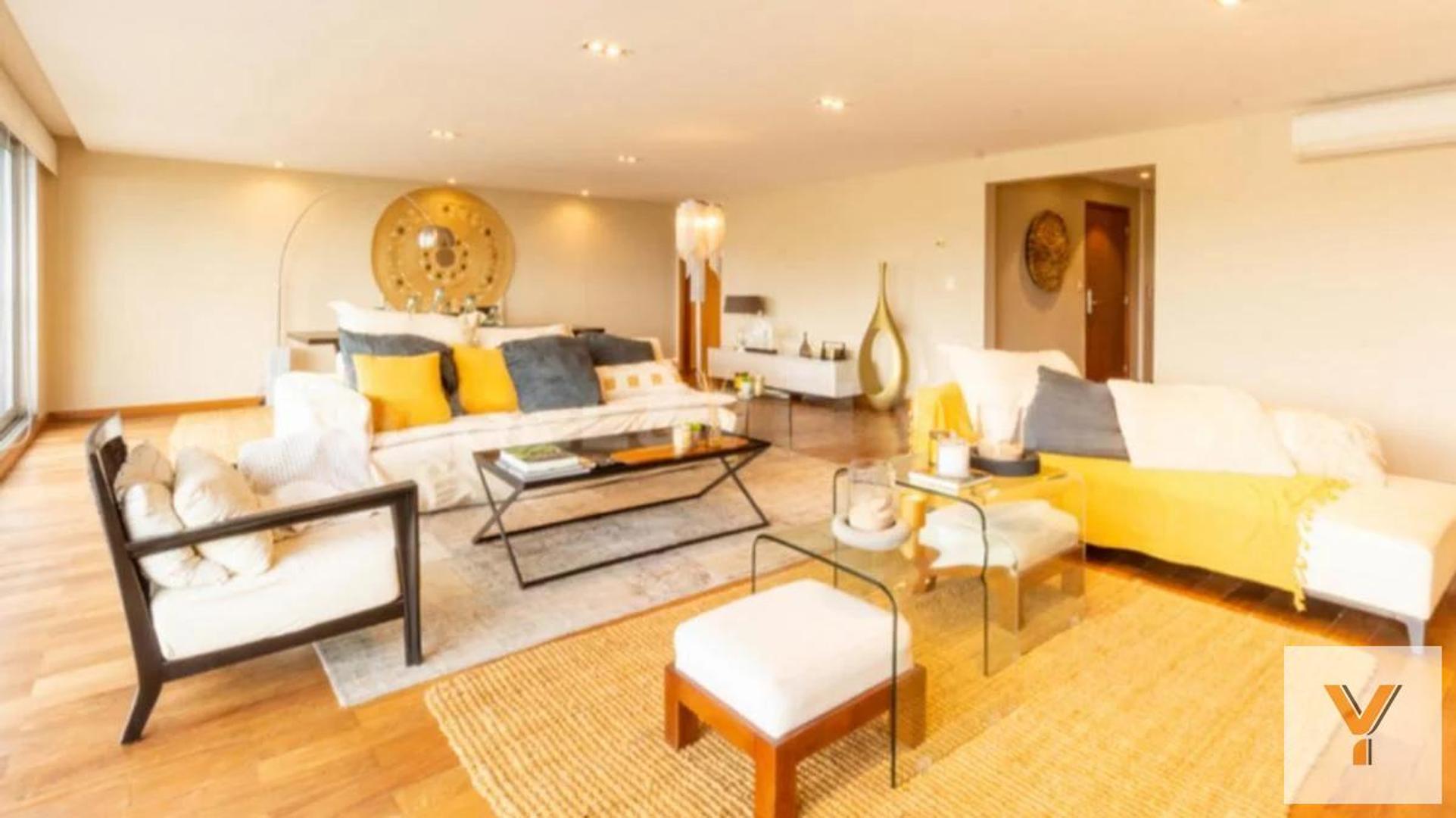 Departamento en Venta con 2 cocheras