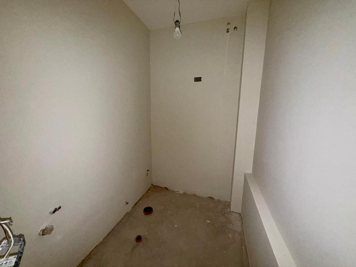 Local en Alquiler en Muñiz, USD 2.500