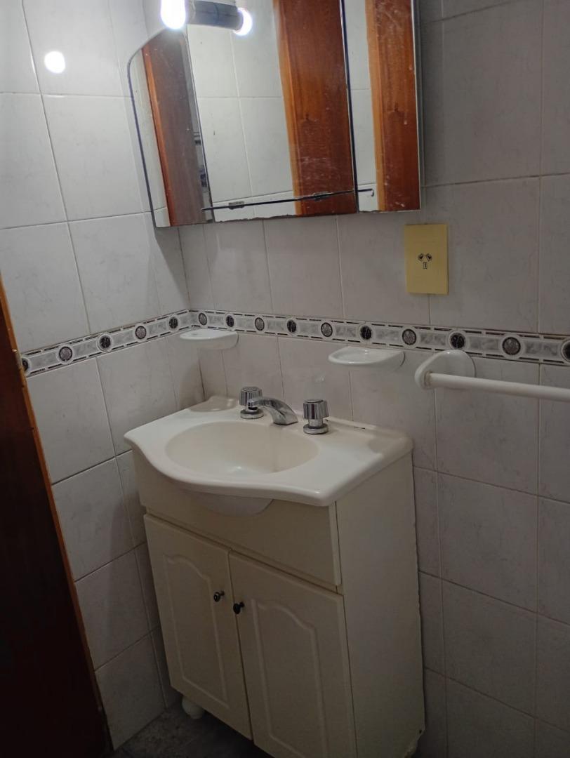Departamento en Alquiler en Villa Maipu, $ 690.000