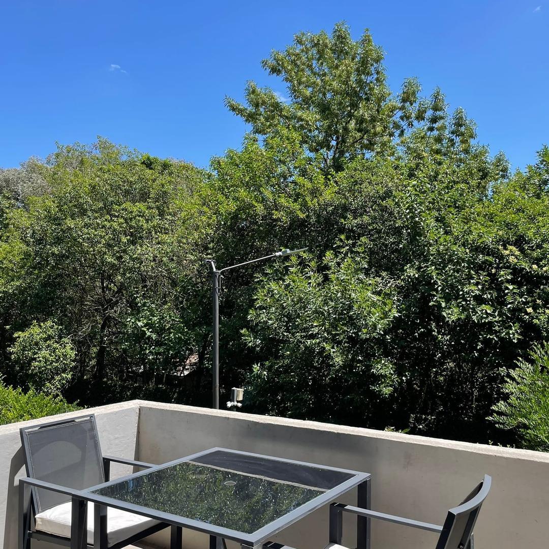 Departamento en Alquiler con 2 cocheras