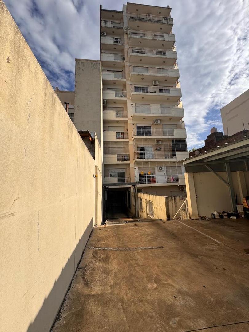 Venta - Cochera en Tucumán 3500 , Luis Agote, Rosario