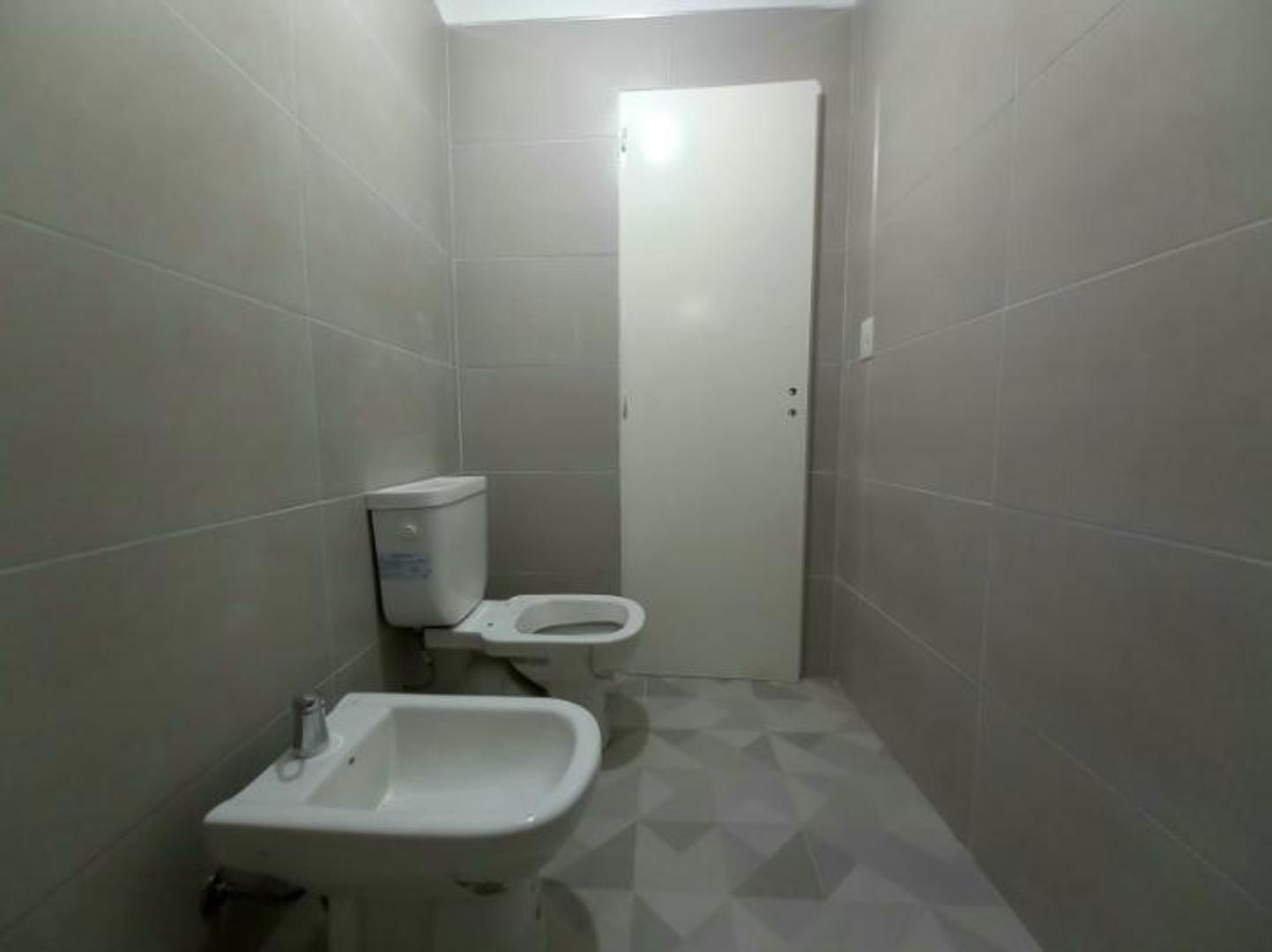 CASA EN VENTA - Parque Leloir