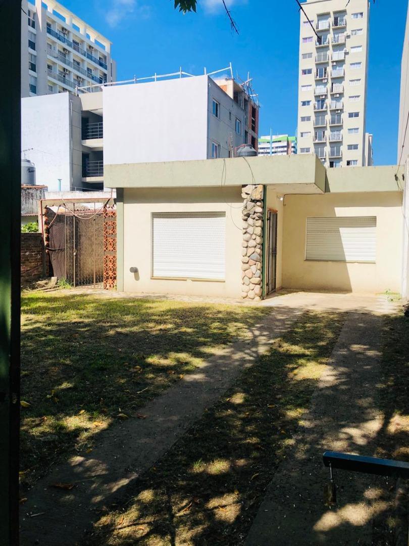 ALQUILER CASA TRES AMBIENTES EN CENTRO SAN MIGUEL