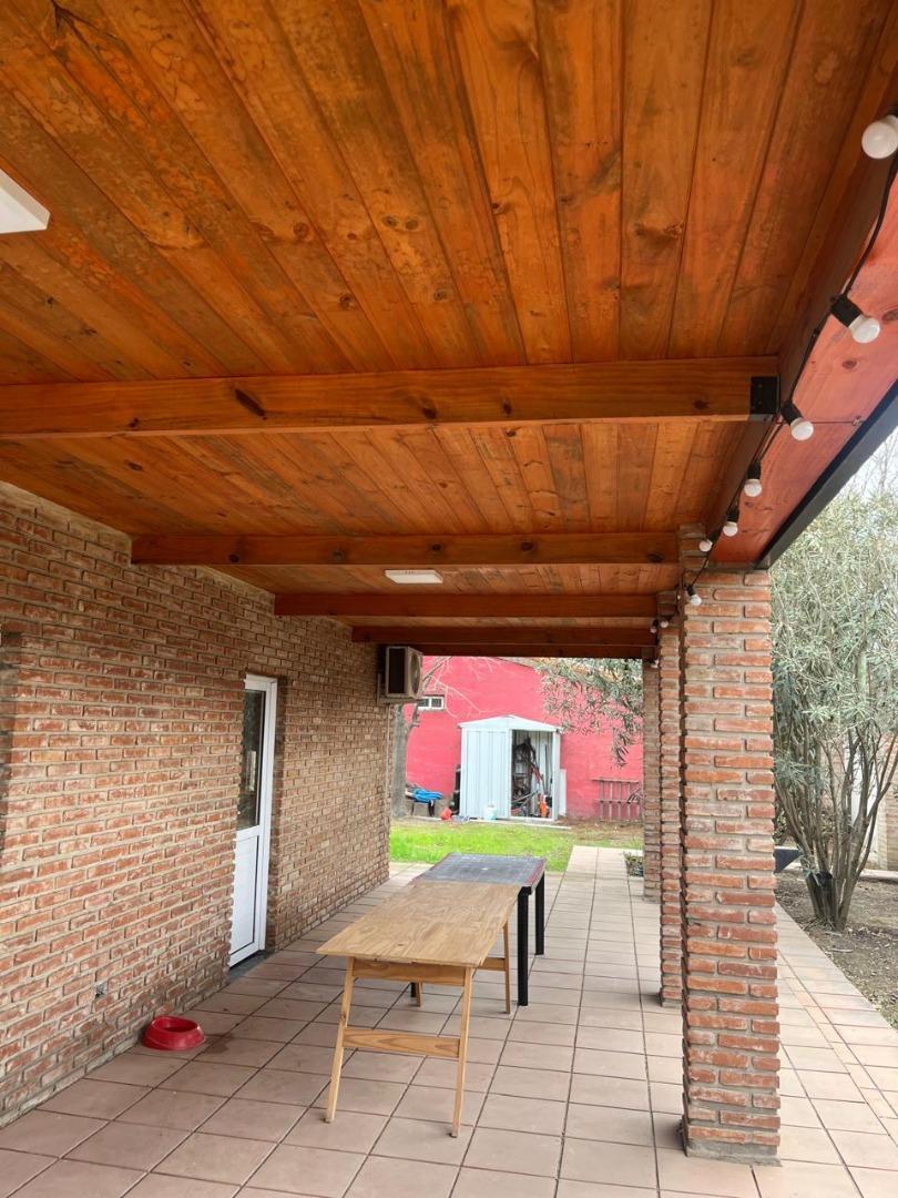 Casa 3 ambientes con 1 baño