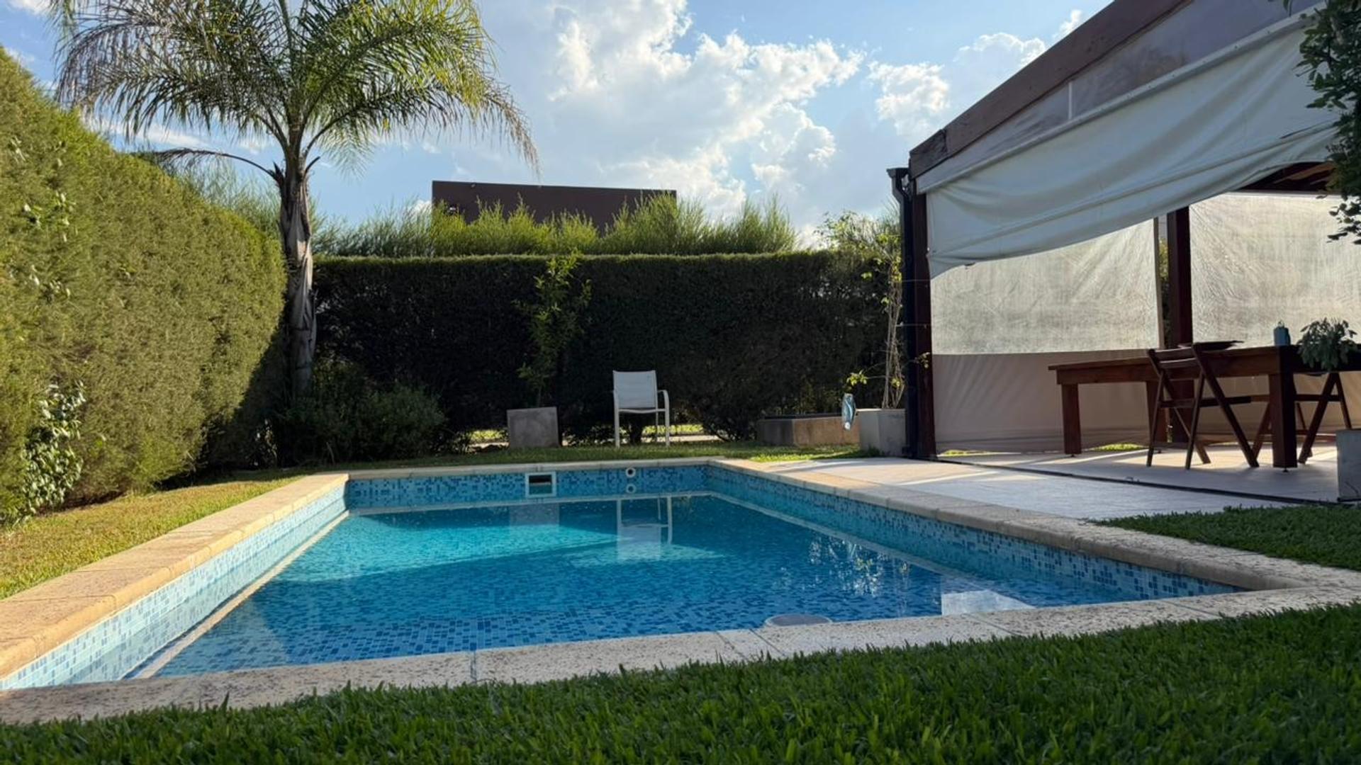 Venta Casa 3 ambientes parque pileta Pilar