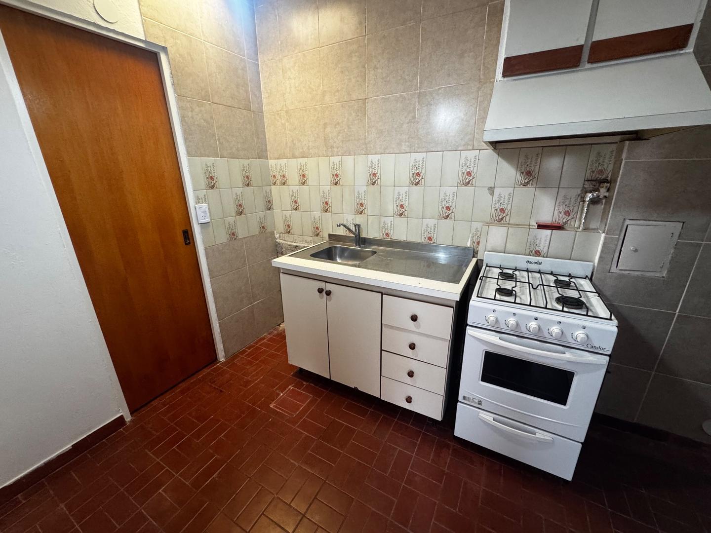 PH PLANTA BAJA FONDO 2 AMBIENTES, CENTRO DE MUNRO 