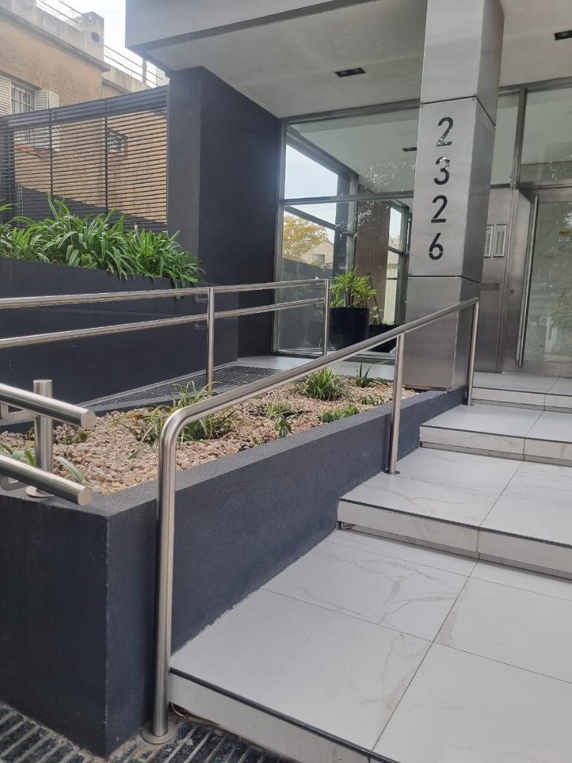 Venta departamento 2 ambientes con cochera Lomas de Zamora.