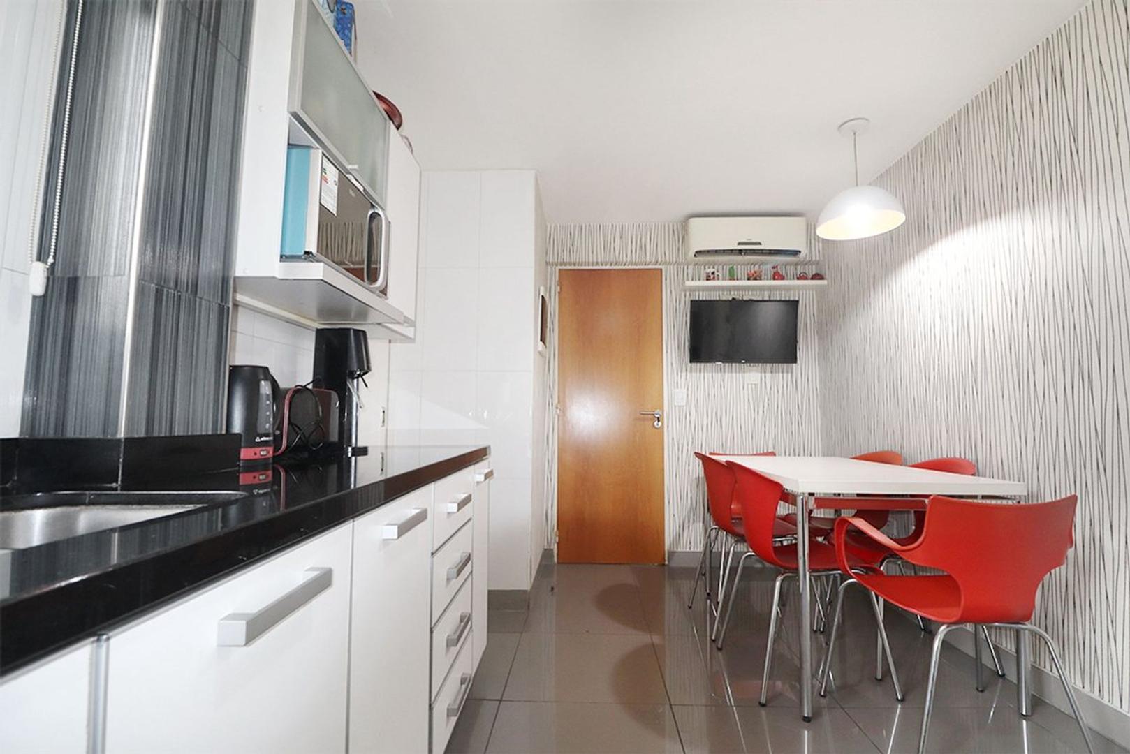 Departamento 4 ambientes con 2 baños