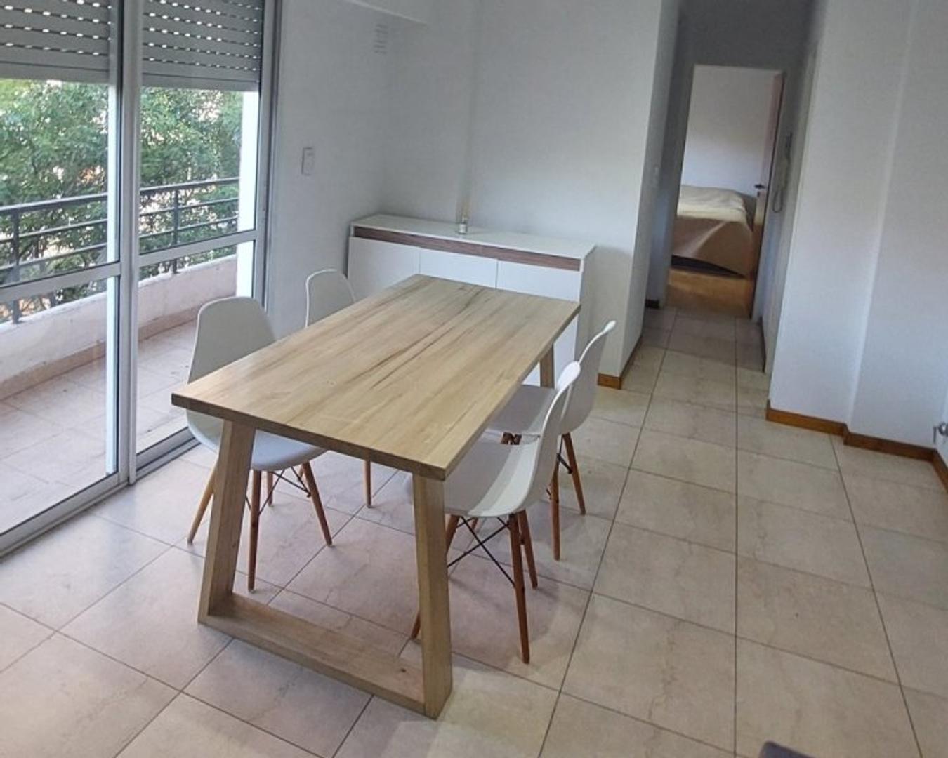 Zeballos 219 , Piso 4