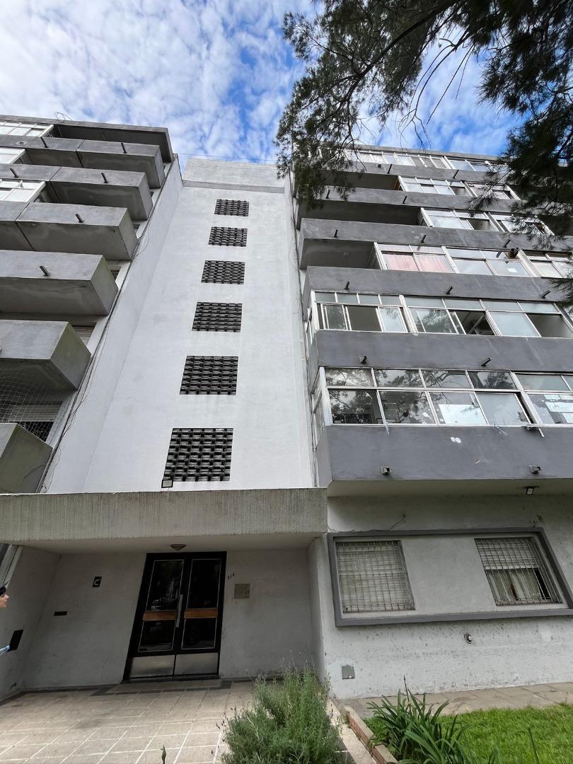 Departamento 2 dormitorios en alquiler