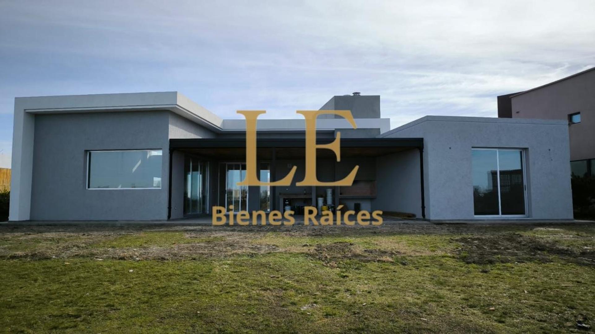 CASA EN VENTA SAN SEBASTIAN