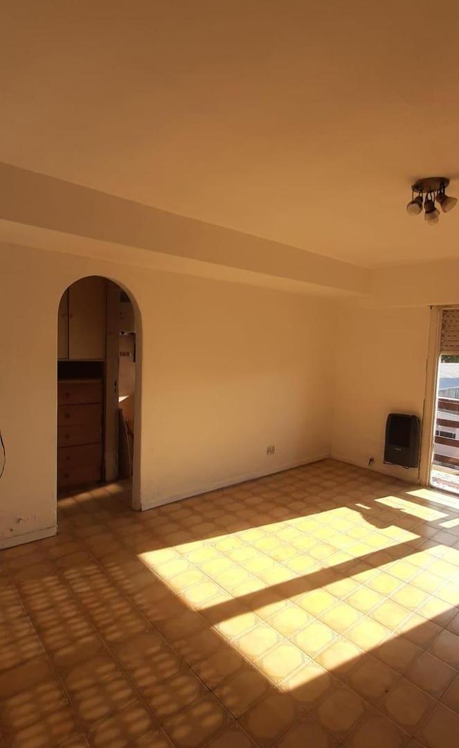 OPORTUNIDAD MONOAMBIENTES CHILE 1659 entre Av. LURO y San Ma