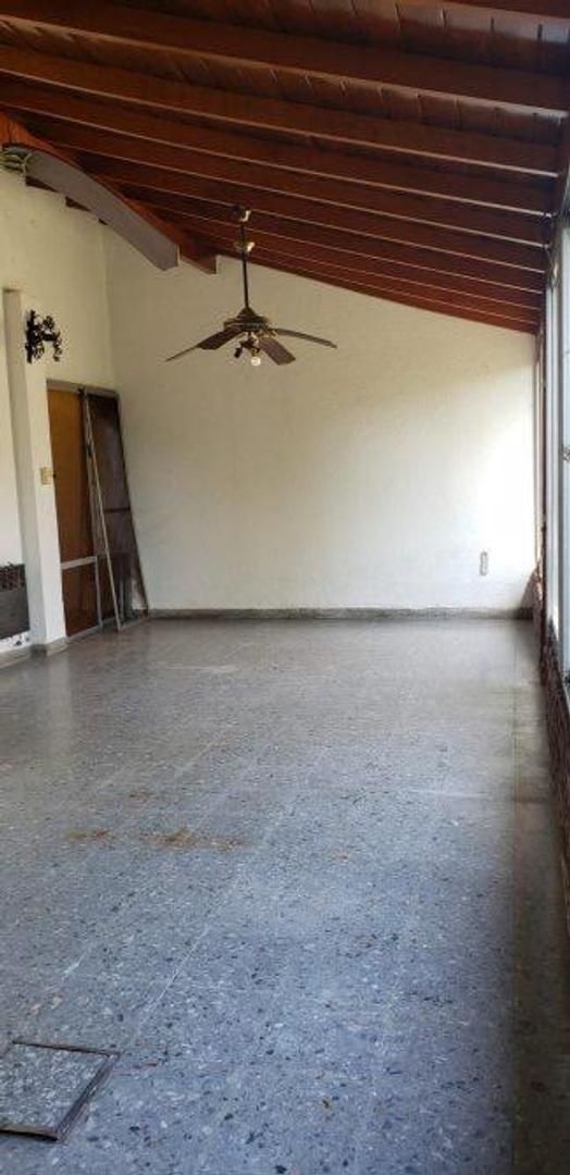 Depto Tipo Casa en Venta en Banfield, USD 95.000