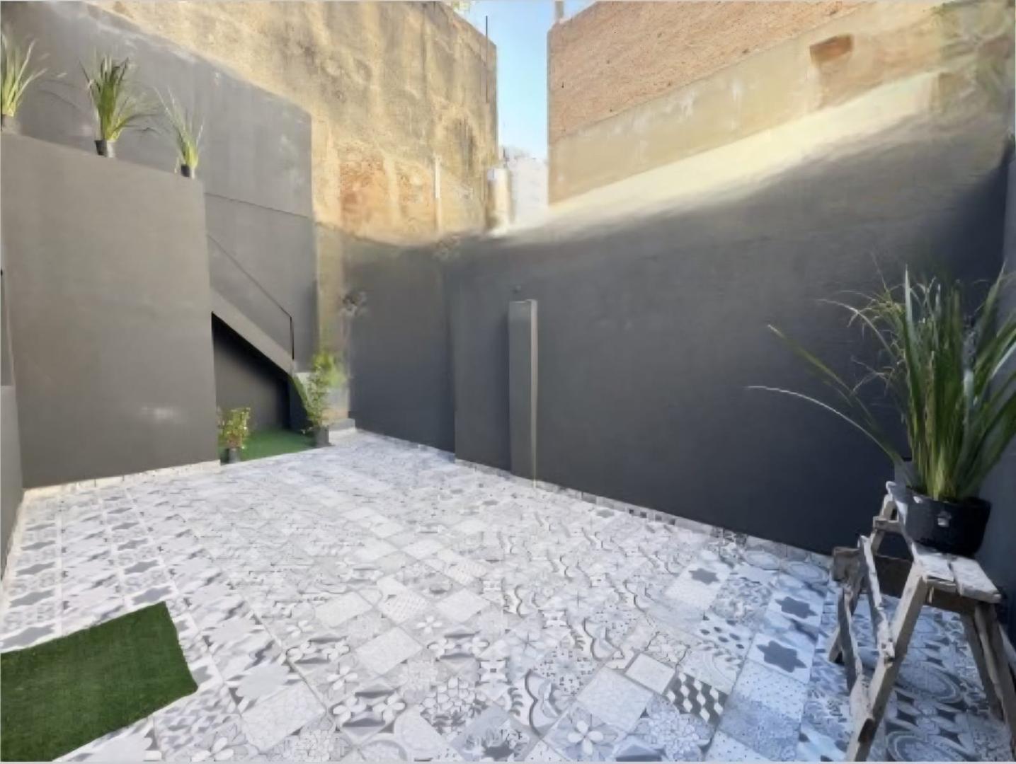 Depto Tipo Casa en Venta de 4 ambientes