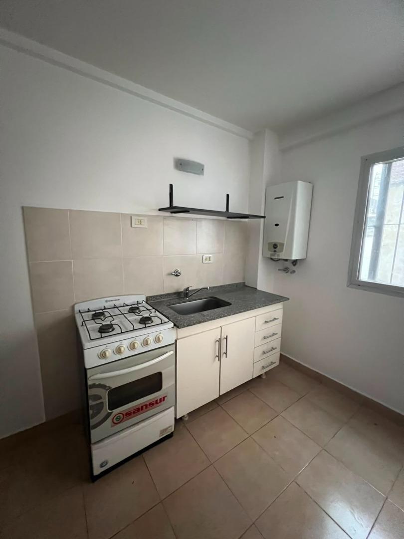Departamento en Alquiler de Monoambiente