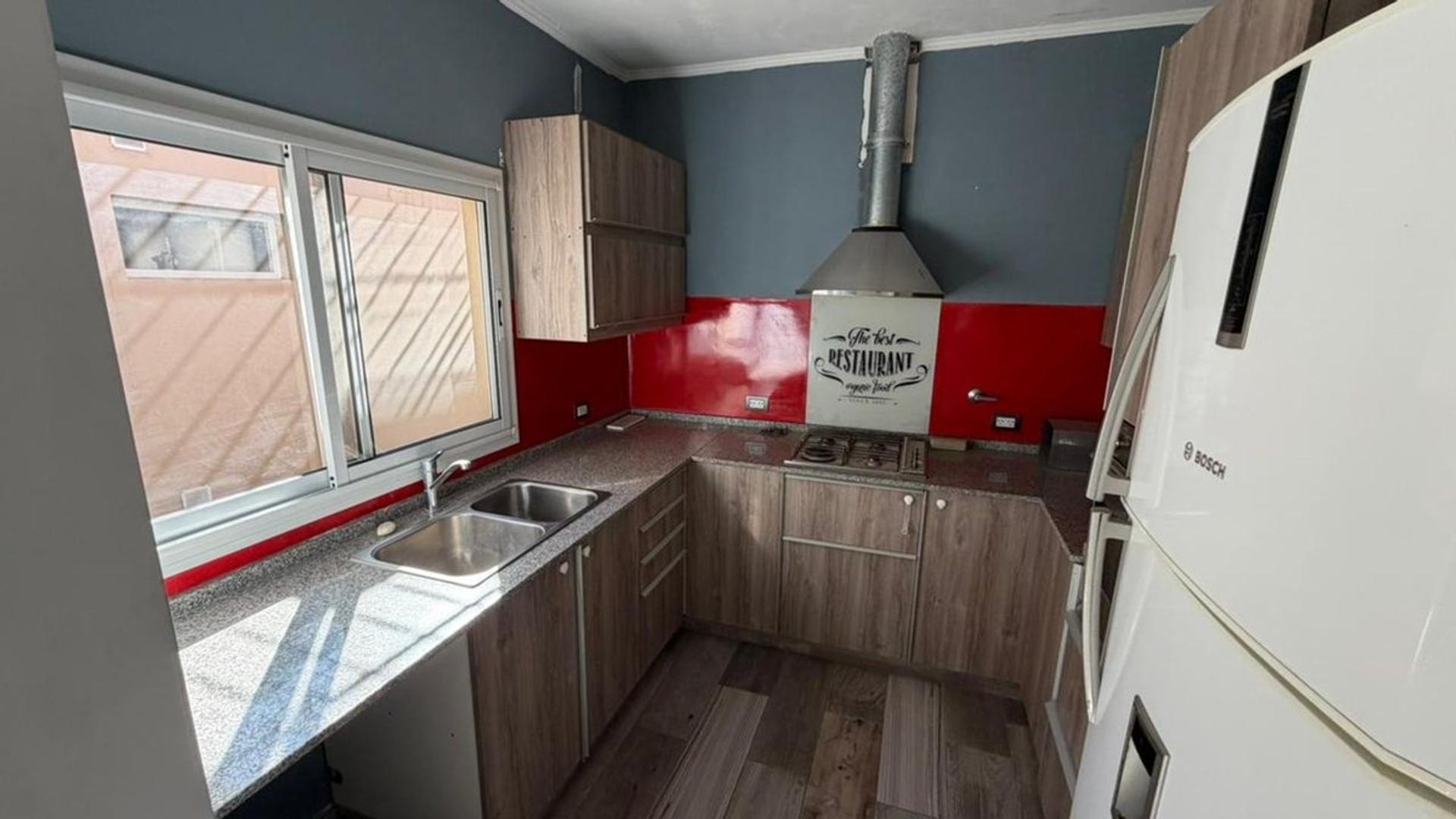 Se vende casa parcial  refaccionada (en PH) - VT